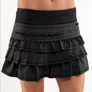 LULULEMON Run: Back on Track Skirt